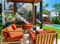 Villa Canggu Beachside Villas - Boa, Poolside seating